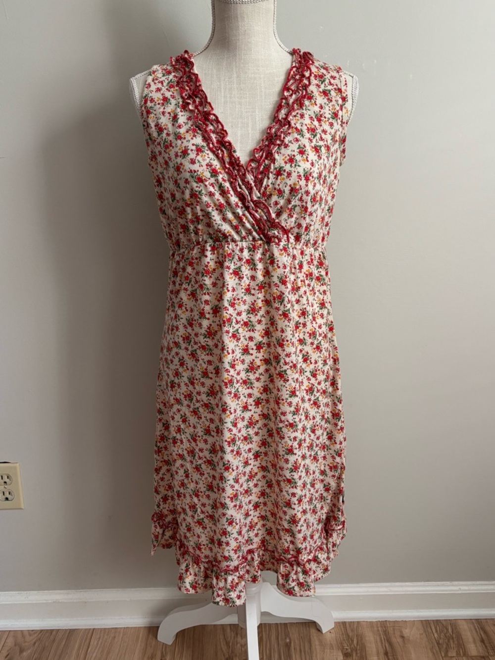 V Neck Sleeveless Dress Red Floral Print